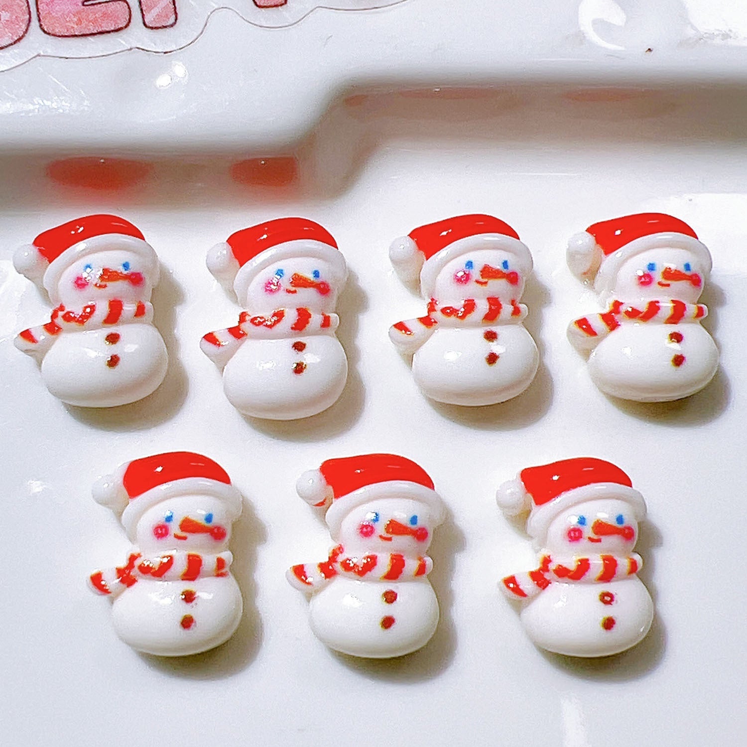 Wholesale 20pcs/pack Christmas resin accessories wholesale DIY handmade materials